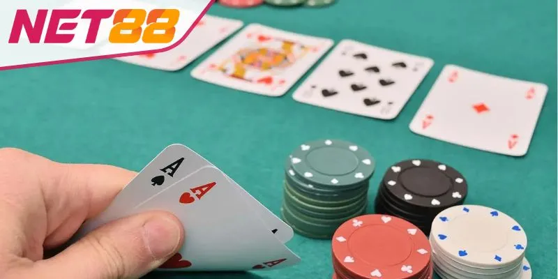 Quy tắc cơ bản trong một ván đánh bài poker ăn tiền online